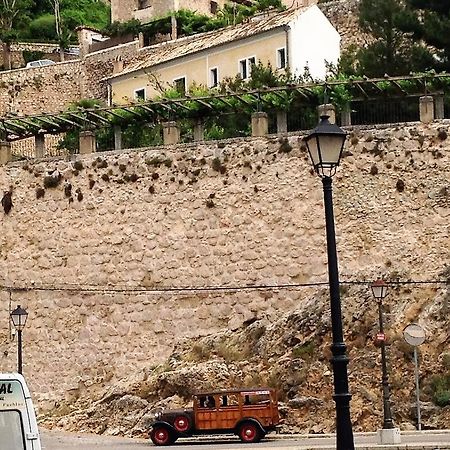 Alojamientos Turisticos Casco Antiguo II Cuenca  Eksteriør bilde